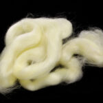 Semperfli Egg Yarn - pale yellow