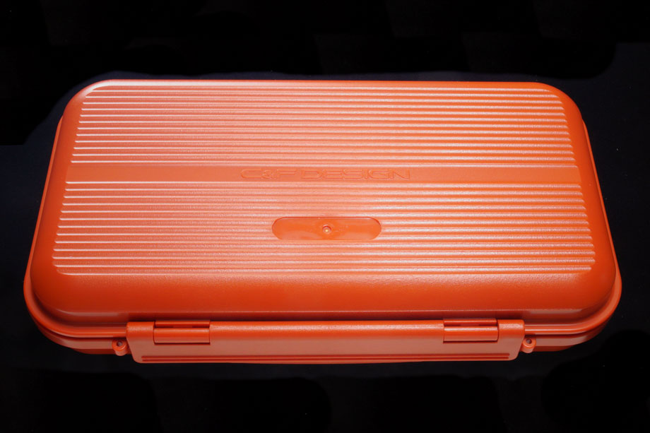 C&F Large 2-Row Tube Fly Case with 6 Compartments