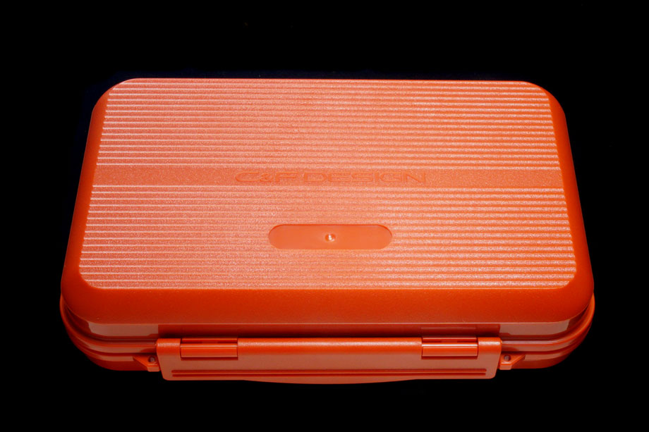 C&F Medium 2-Row Tube Fly Case with 5 Compartments