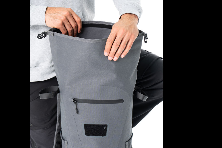 Guideline Experience Waterproof Rolltop 21